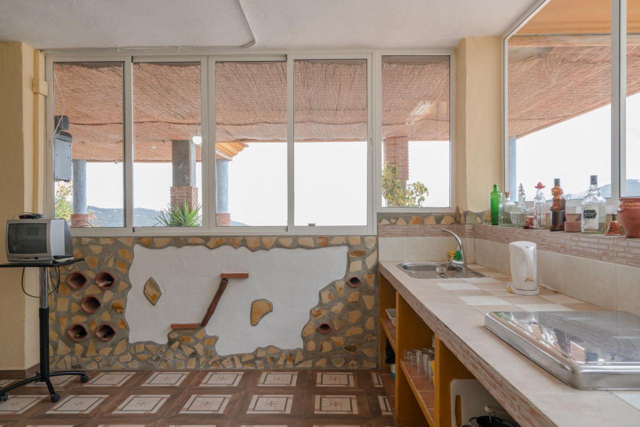 Villa Cortijo La Encina à Sayalonga Extérieur photo
